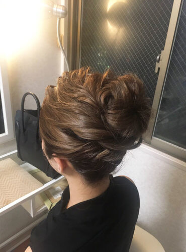 薬院 平尾にある隠れ家美容室 Oli オリ 公式